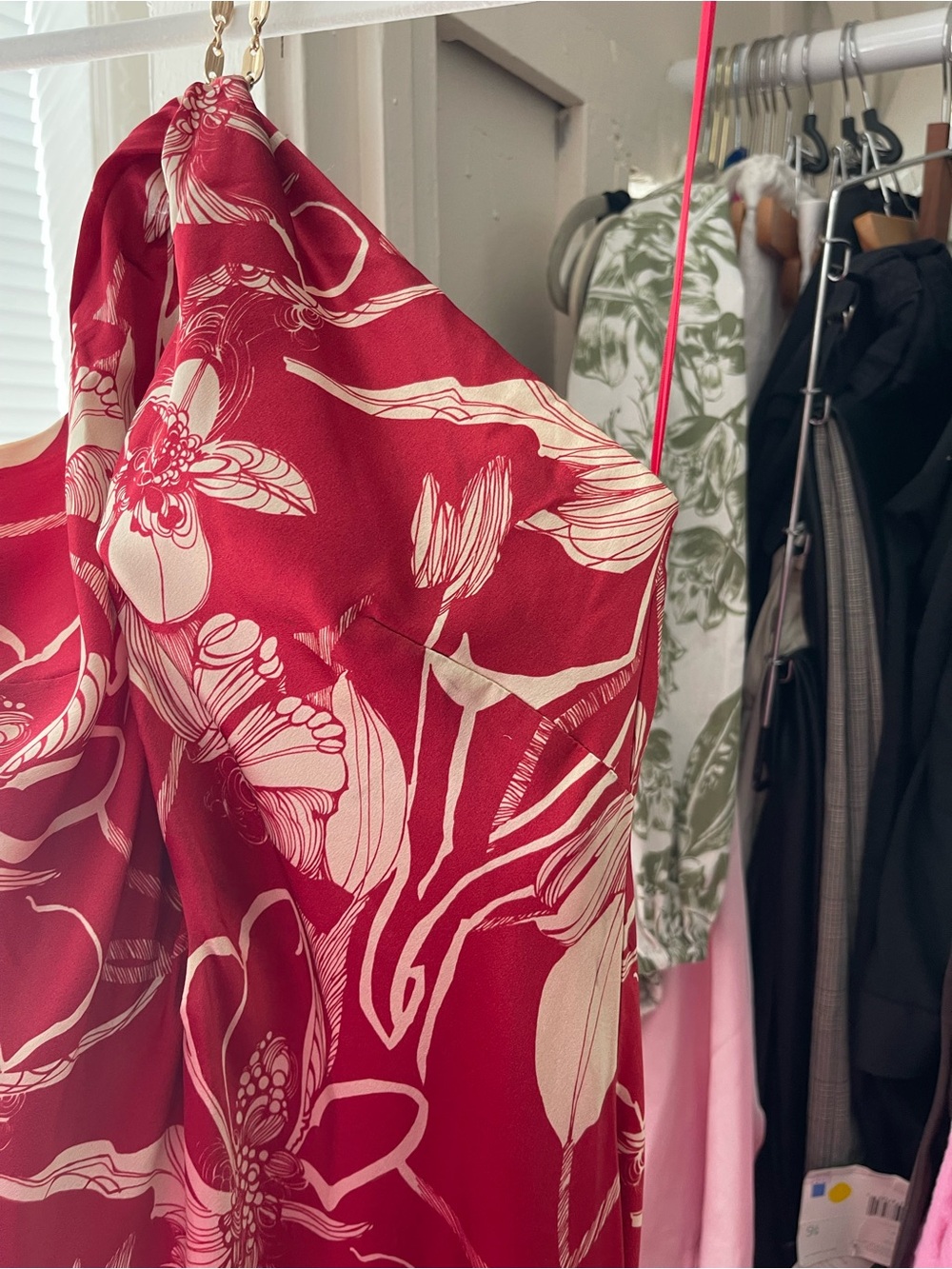 Reformation Yesenia 100% Silk dress - Picture 8 of 16